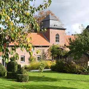 https://huiskenshof.valkenburgaandegeul-hotels.com