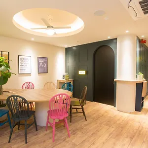 https://new-japan-ladys-capsule-hotel.hotels-osaka.net